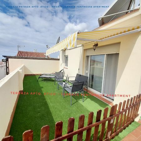 Apartamentos Vicenta Playa Carihuela トレモリノス エクステリア 写真