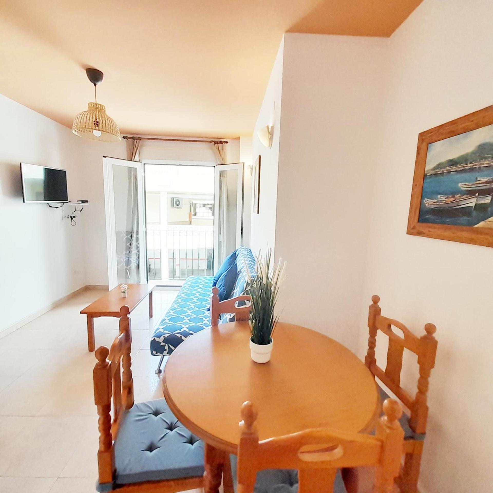 Apartamentos Vicenta Playa Carihuela トレモリノス 部屋 写真
